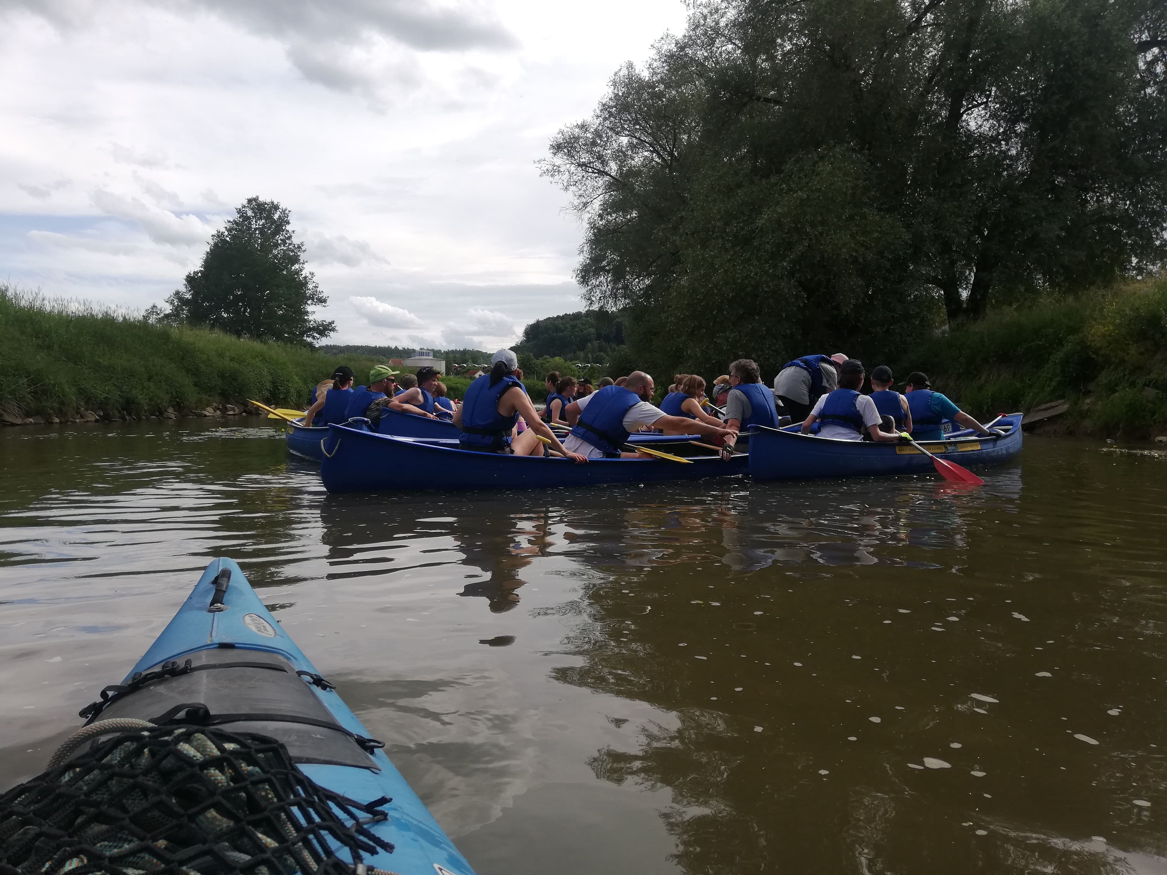 Kanu-Klassenfahrt mit Teambuilding